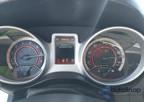 2015 Dodge Journey Sxt z USA, uszkodzony, nr VIN 3C4PDCBG0FT506566